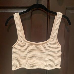 urban outfitters crochet crop top